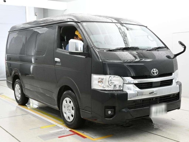 Toyota HIACE WAGON 2026 7644104-5
