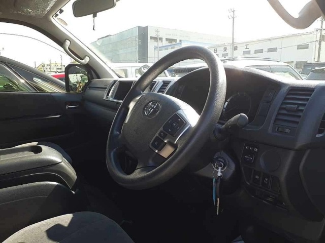 Toyota HIACE WAGON 2020 7644108-9