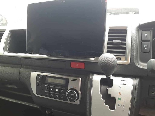 Toyota HIACE WAGON 2024 7644110-12