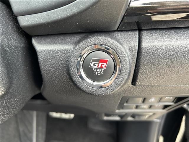 Toyota HILUX 2022 7624215-6