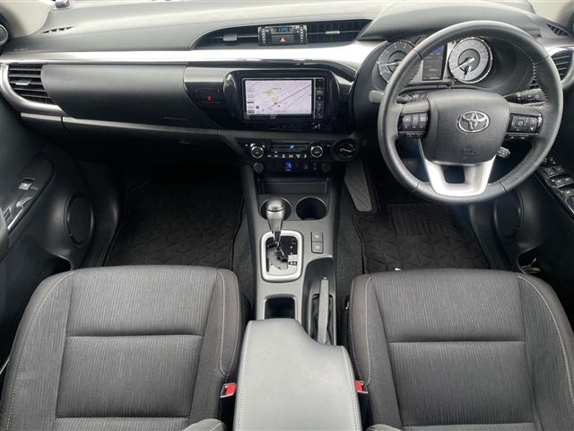 Toyota HILUX 2021 7624218-14