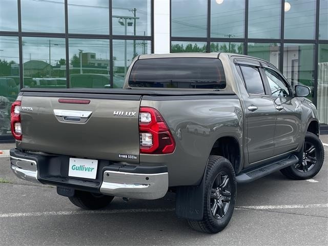 Toyota HILUX 2021 7624218-19