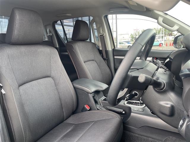 Toyota HILUX 2021 7624218-2