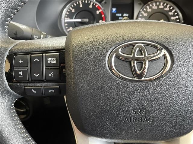 Toyota HILUX 2021 7624225-17