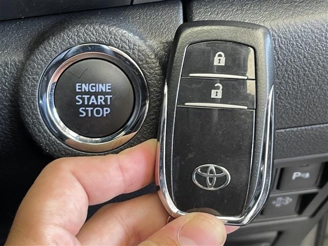 Toyota HILUX 2021 7624225-22