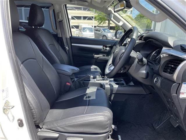 Toyota HILUX 2021 7624226-22