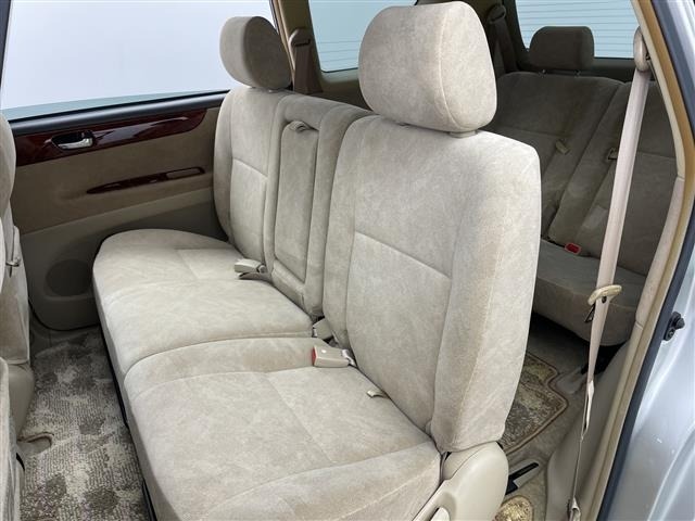 Toyota IPSUM 2002 7642186-21