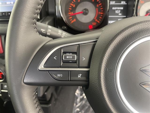 Suzuki JIMNY SIERRA 2025 7637100-7