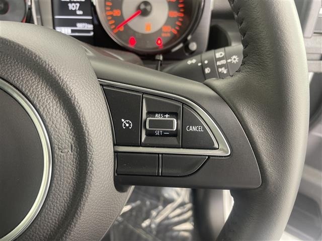 Suzuki JIMNY SIERRA 2025 7637100-8