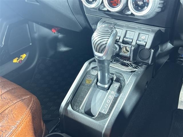 Suzuki JIMNY SIERRA 2020 7637162-9