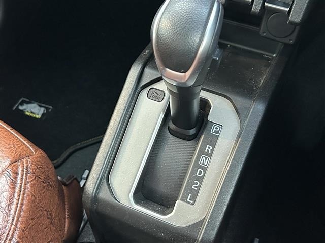 Suzuki JIMNY SIERRA 2022 7637181-20