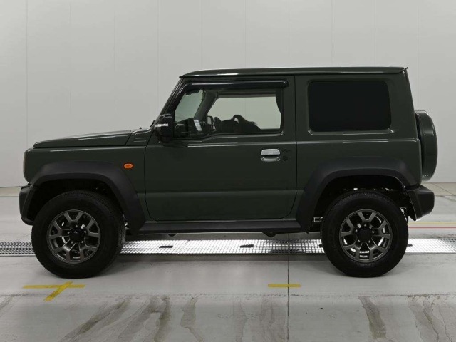 Suzuki JIMNY SIERRA 2023 7637219-4