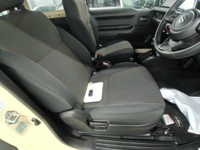 Suzuki JIMNY SIERRA 2023 7637222-10