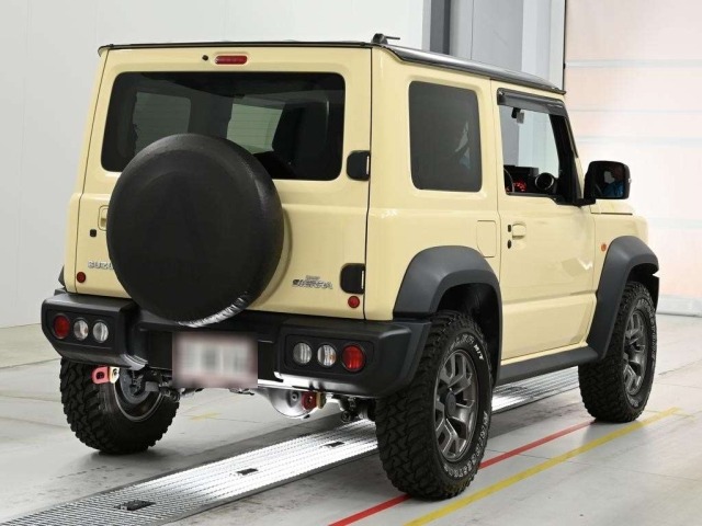 Suzuki JIMNY SIERRA 2023 7637229-1