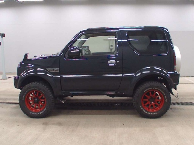 Suzuki JIMNY SIERRA 2018 7637248-4