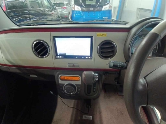 Suzuki LAPIN 2013 7641094-11