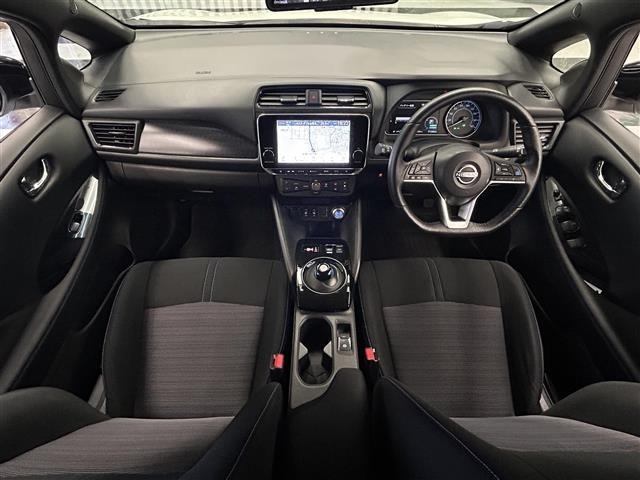 Nissan LEAF 2021 7639496-15