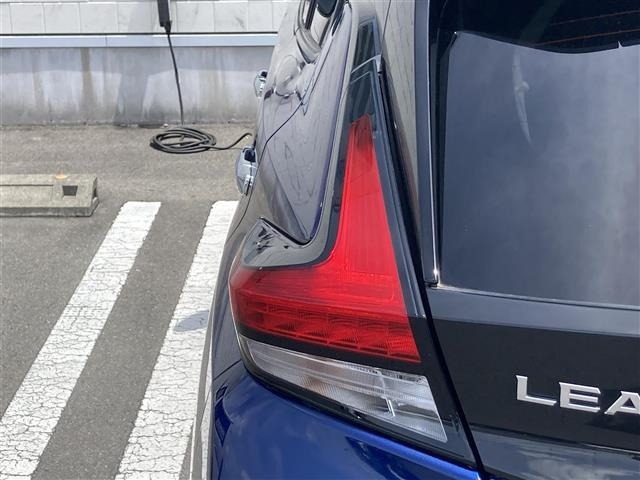 Nissan LEAF 2022 7639512-15