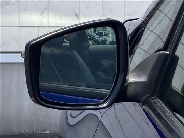 Nissan LEAF 2022 7639512-23