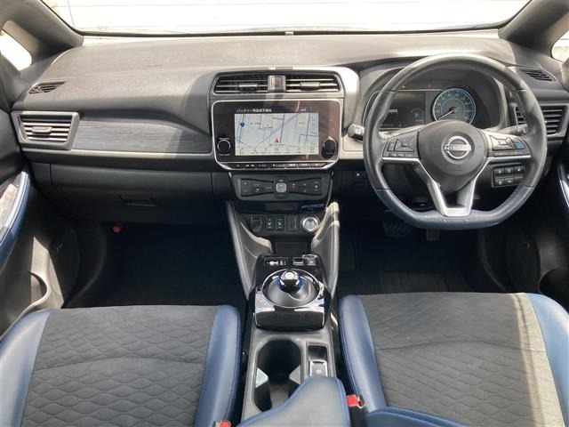Nissan LEAF 2022 7639512-32