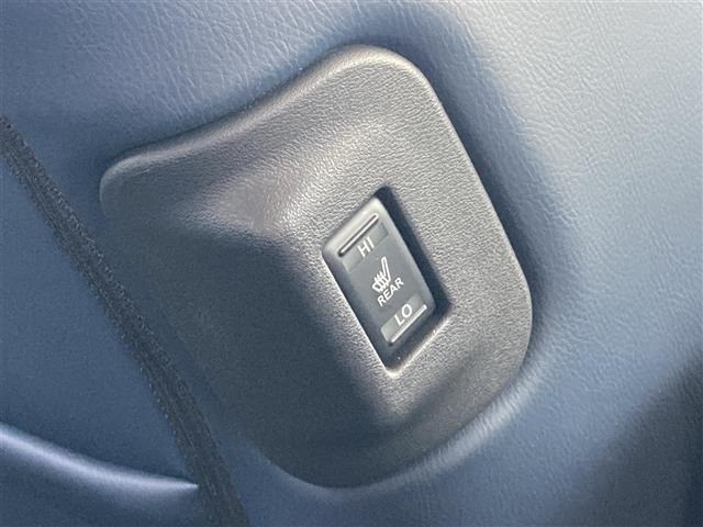 Nissan LEAF 2022 7639512-6