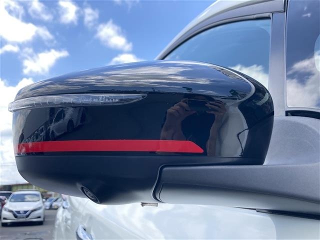 Nissan LEAF 2019 7639513-14