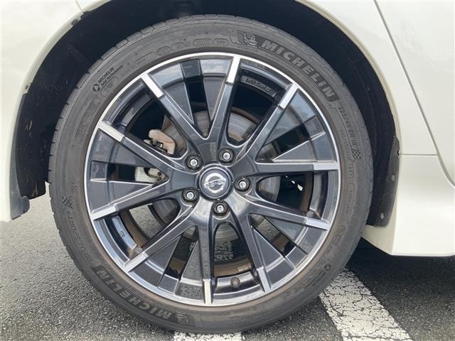 Nissan LEAF 2019 7639513-22