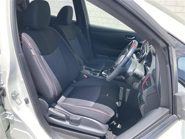 Nissan LEAF 2019 7639513-25