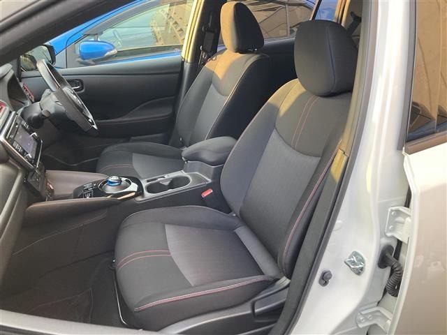 Nissan LEAF 2019 7639513-28
