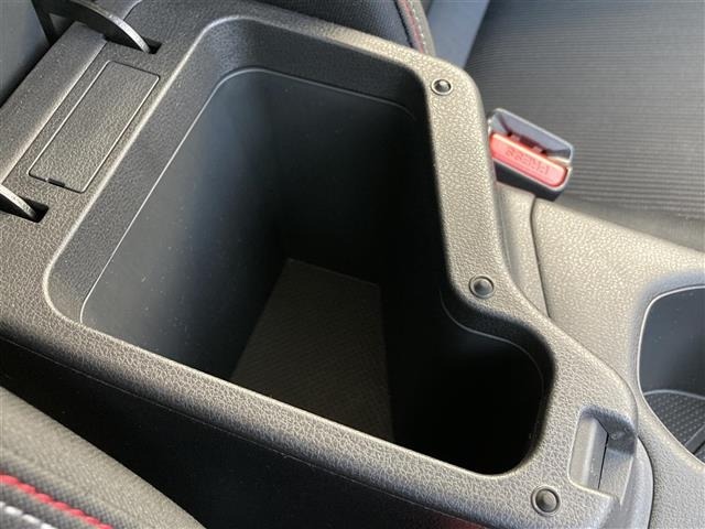 Nissan LEAF 2019 7639513-29