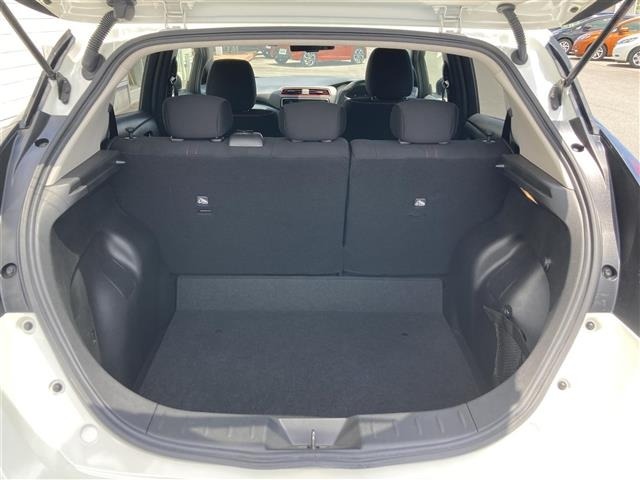 Nissan LEAF 2019 7639513-38