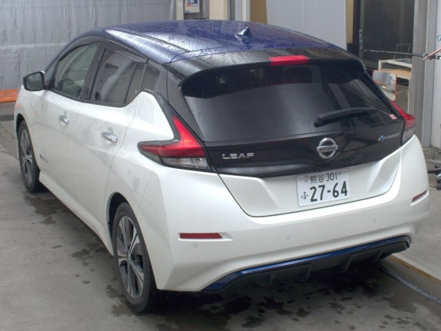 Nissan LEAF 2018 7639540-1