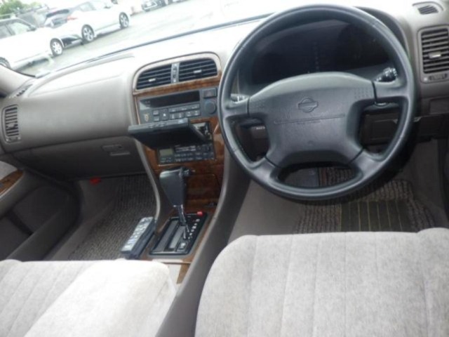 Nissan LEOPARD 1997 7639092-3