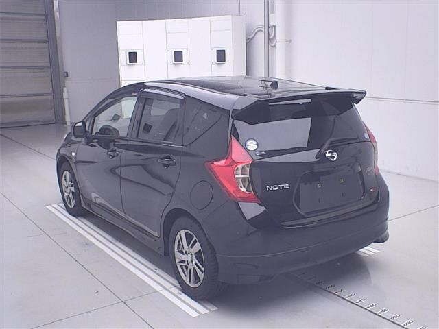 Nissan NOTE 2014 7644109-1