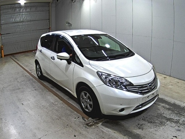 Nissan NOTE 2015 7644133-0