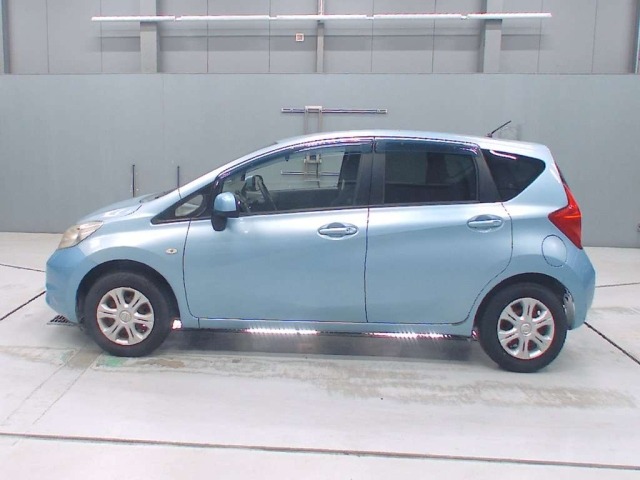 Nissan NOTE 2013 7644252-4
