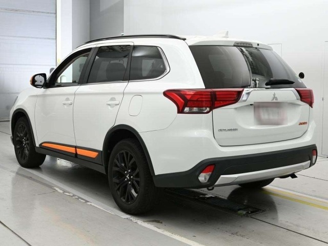 Mitsubishi OUTLANDER 2019 7640870-6