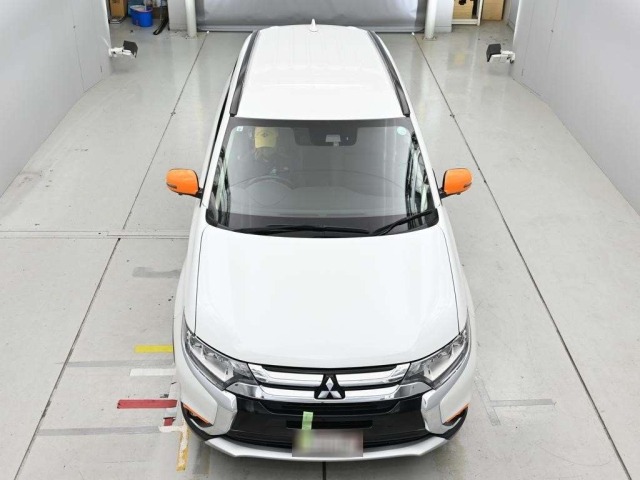 Mitsubishi OUTLANDER 2019 7640870-7