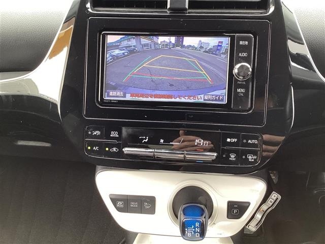 Toyota PRIUS 2017 7637064-11