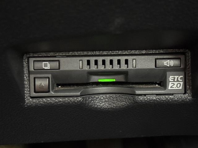 Toyota PRIUS 2020 7637356-10