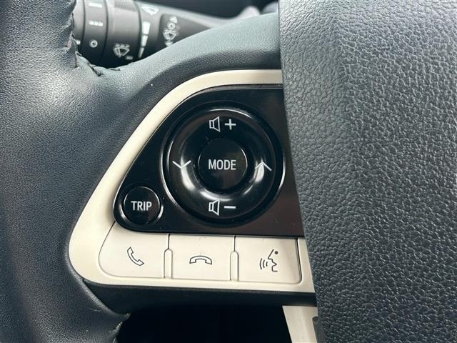 Toyota PRIUS 2016 7637359-1