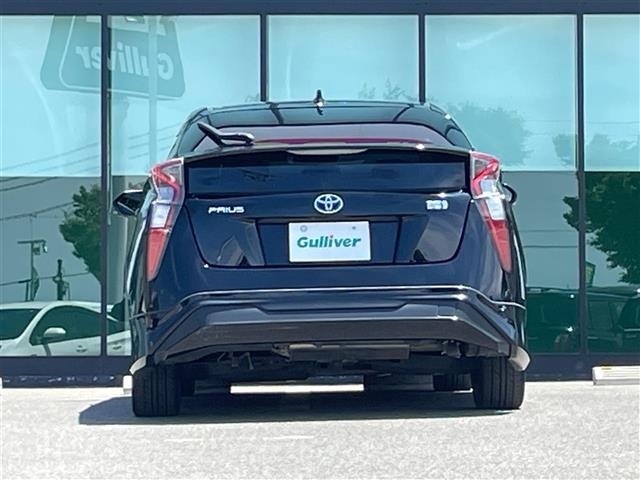 Toyota PRIUS 2016 7637359-13