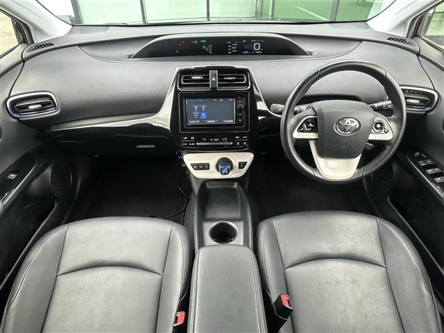 Toyota PRIUS 2016 7637359-15