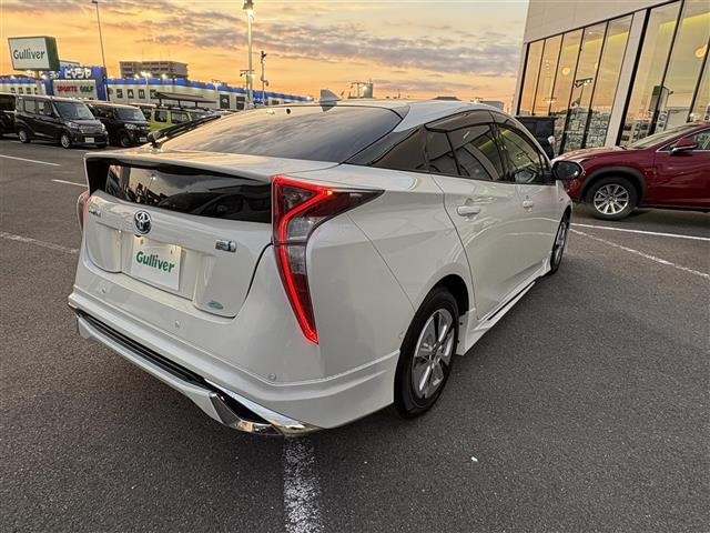 Toyota PRIUS 2016 7637375-14