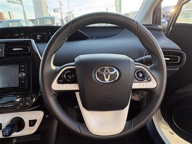 Toyota PRIUS 2016 7637375-19