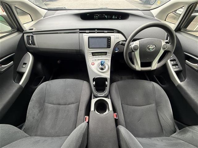 Toyota PRIUS 2015 7637382-15