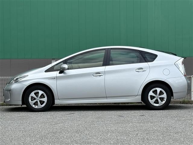 Toyota PRIUS 2015 7637382-22