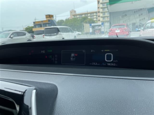 Toyota PRIUS 2017 7637393-15