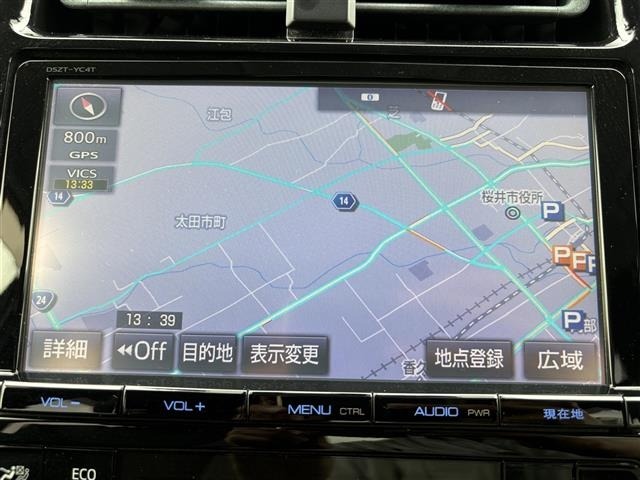 Toyota PRIUS 2017 7637410-15