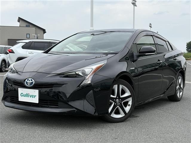 Toyota PRIUS 2017 7637410-6
